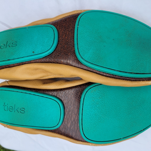 Tieks Tan Leather Ballet Flats Size 8 - Picture 4 of 4